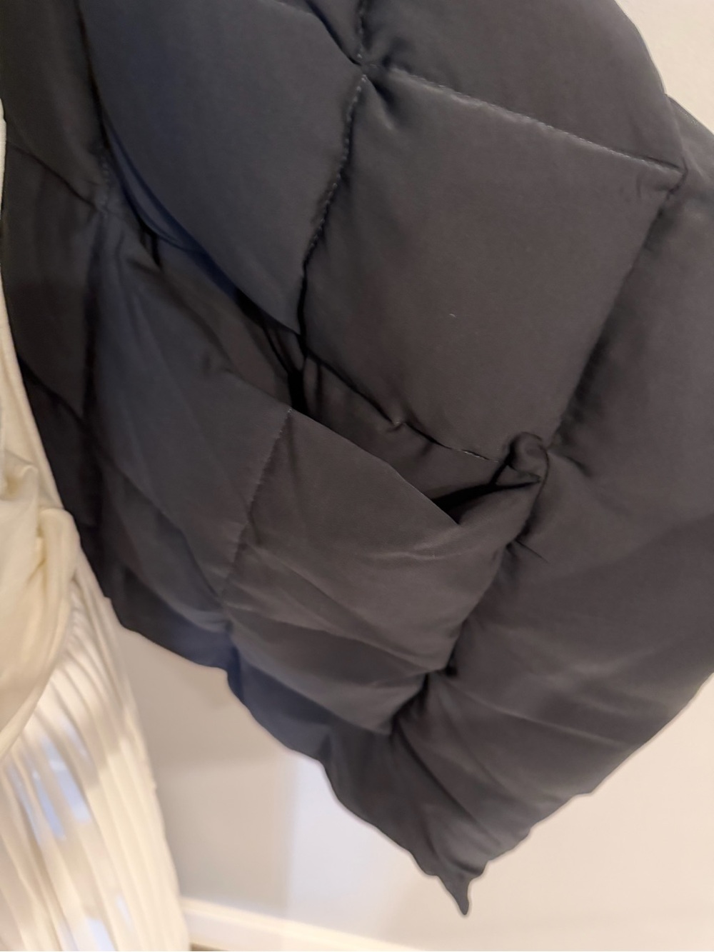 Salvatore Ferragamo Black Wrap Puffer Jacket - Picture 15 of 16